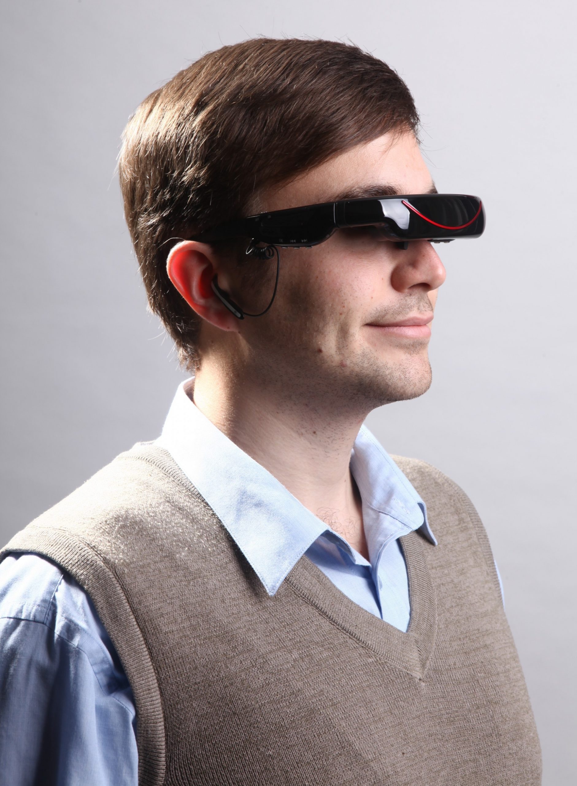WideView XLE Video Glasses iTVGoggles